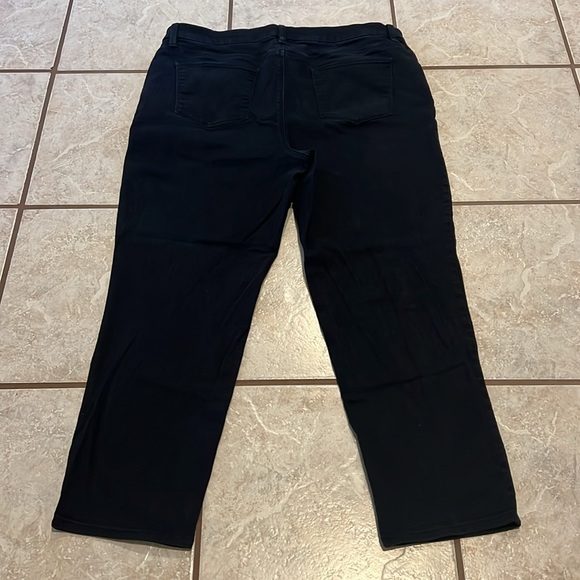 Chico’s Black Perfect Stretch Girlfriend Slim Leg Ankle Denim Jeans 2.5 - Picture 9 of 14